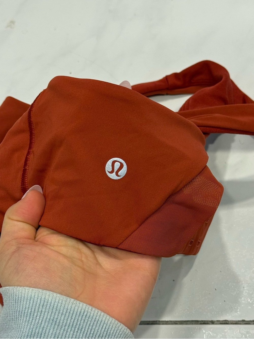 lululemon sports bra size 8